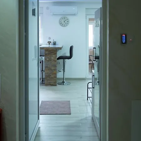 Apartment Oniks *