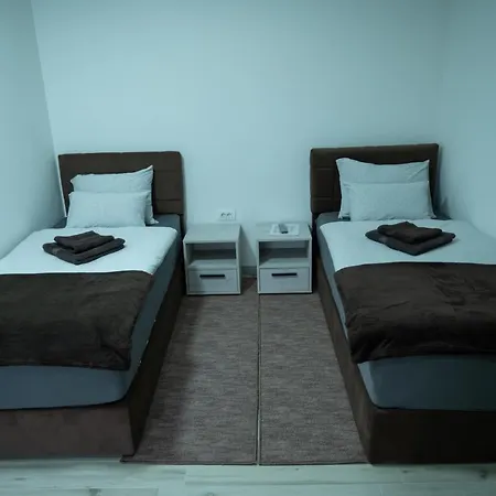 Oniks Apartment *