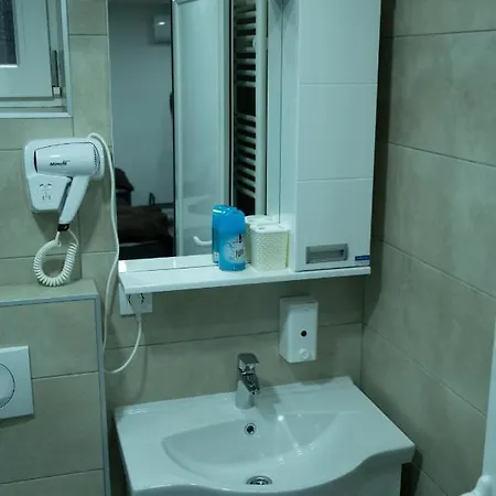 Oniks Apartment