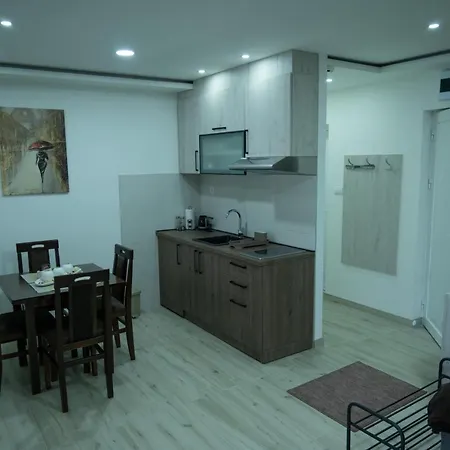 Oniks Apartment